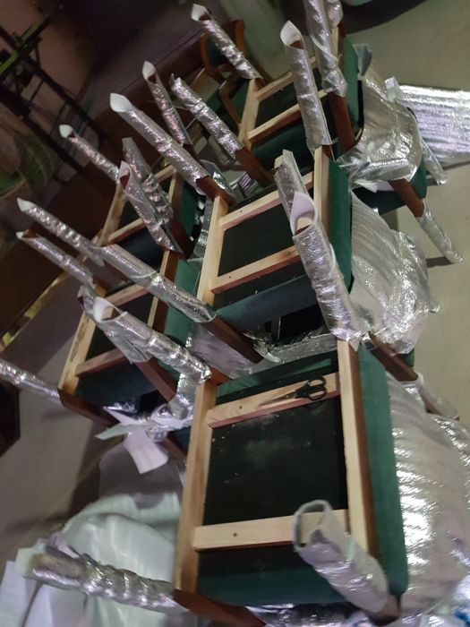 Yangi sexdan Stol va stullar