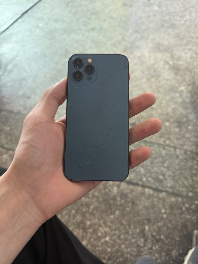 Iphone 12 pro karopka dakmet bor