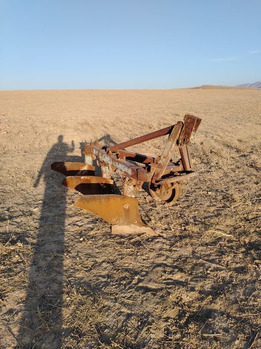 Пулуг холати яхши Сотилади