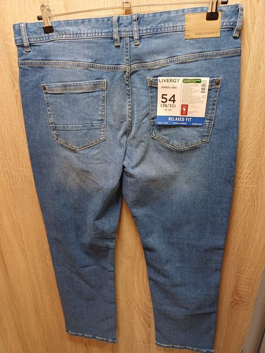 Продавам дънки втора употреба на едро