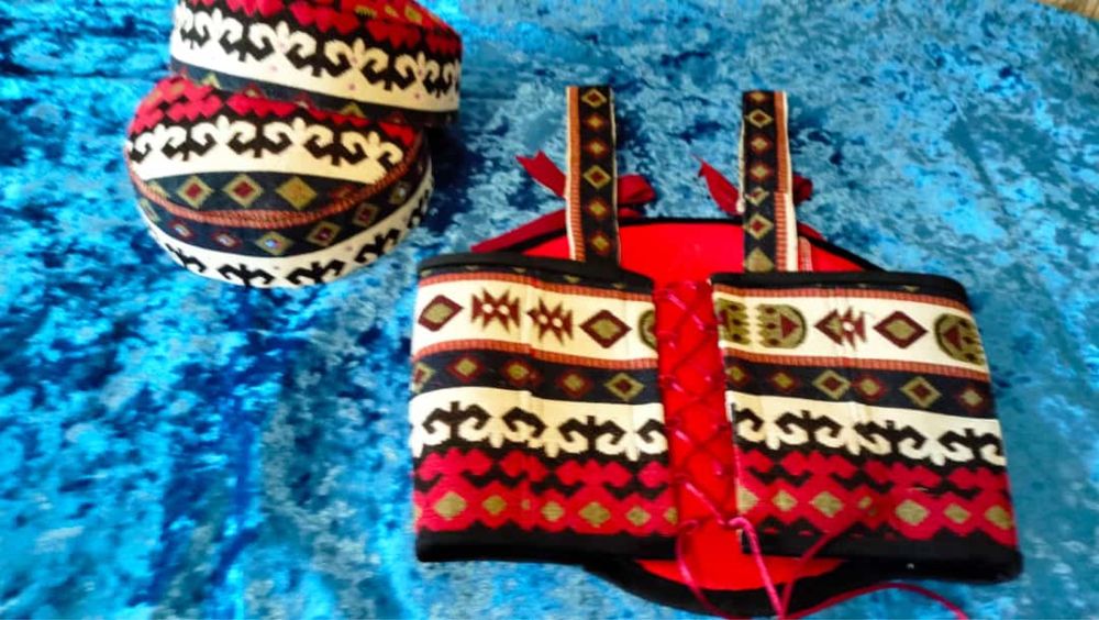 Этно корсет с тюбетейкой. Национальны казахский костюм