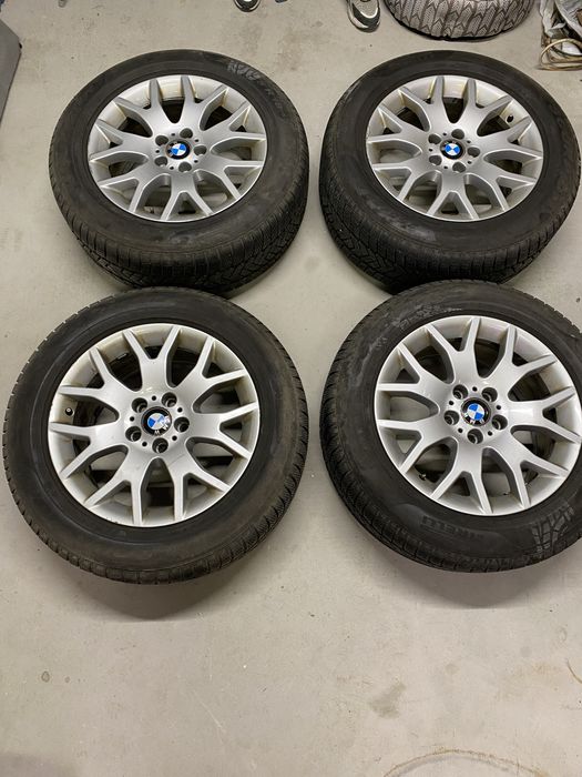 Продавам джанти със зимни гуми Pirelli Scorpion 255/55/R18