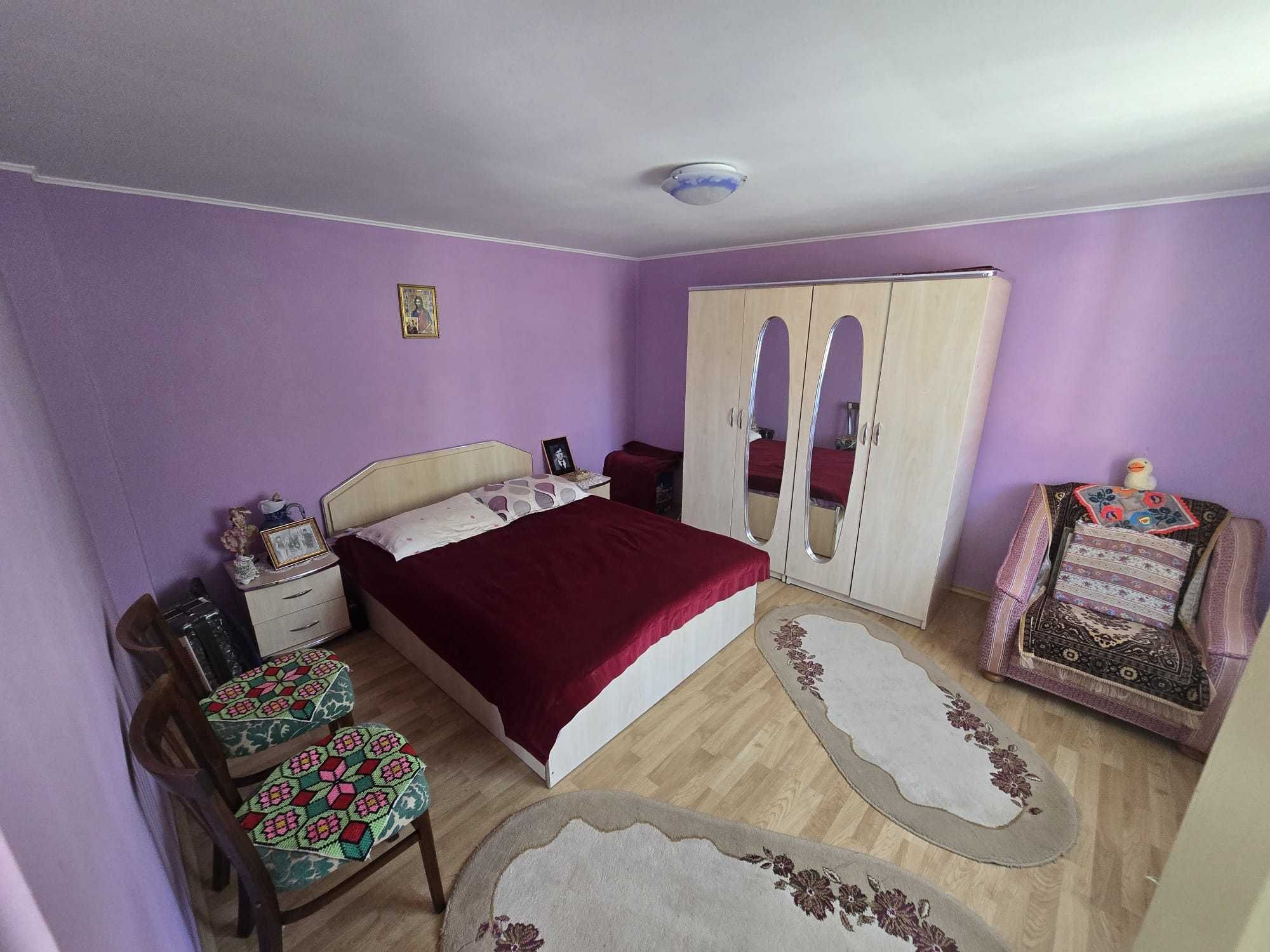 Locuinta de vacanta sau de locuit intr-o zona pitoreasca din Valcea