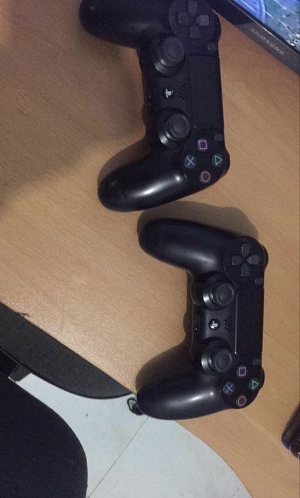 Playstation 4 slim 1tb
