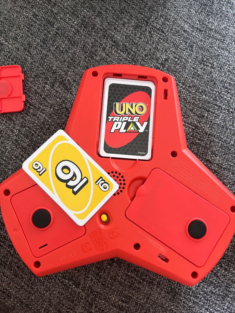 Uno triple play