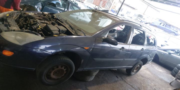 Grila radiator BBB Ford Focus prima generatie