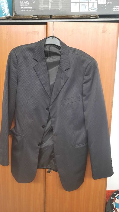Costum pentru barbaťi Davidoff