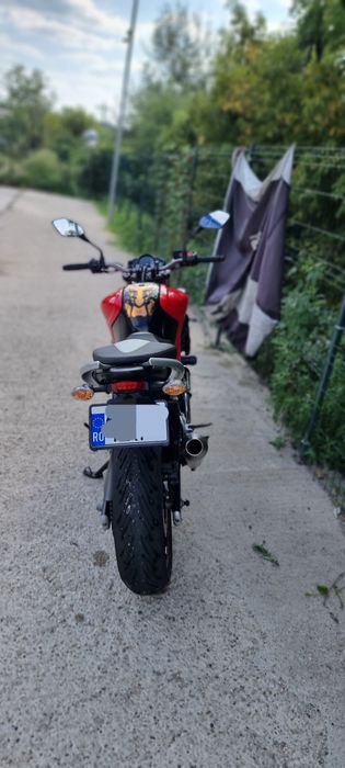 Suzuki sfv gladius 650 limitat A2 (35kw)