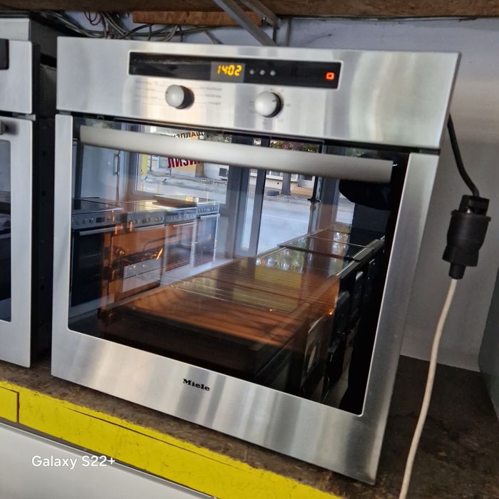 Фурна за вграждане MIELE