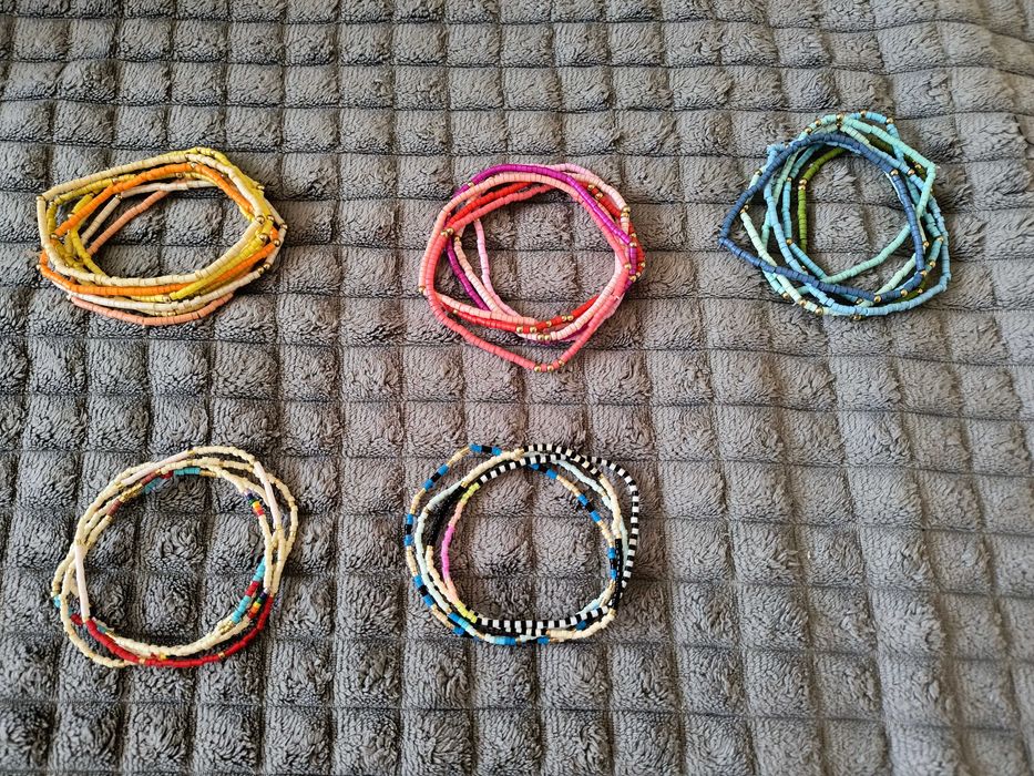 Margele, inele, coliere, cercei, pandantive, bratari