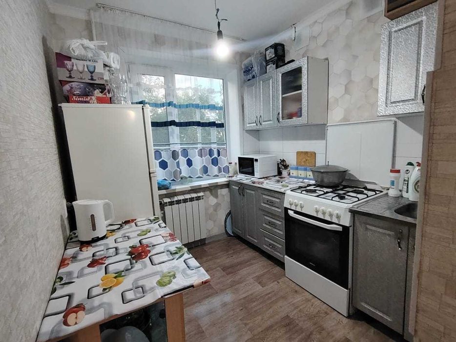 ПРОДАМ 2х комнатную квратиру на 7 мкр. ЭКРАН