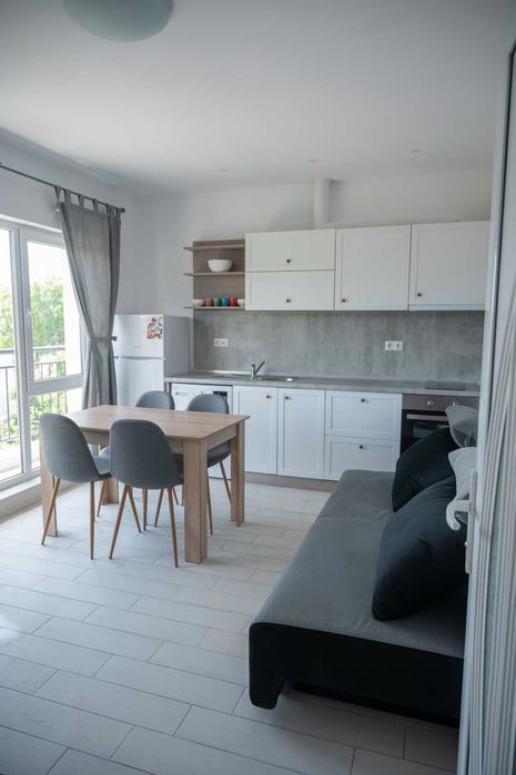 Дава се под наем Двустаен апартамент в Варна, Левски - 65 кв.м за 433.5 € - Снимка #1