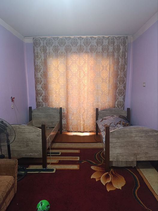 Продаётся Квартира 2х ком 1 этаж в Гульбахоре