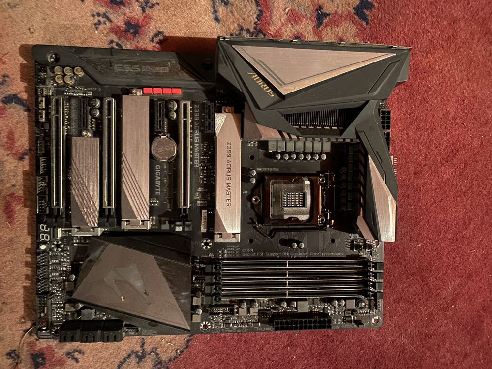 placa de baza z390 aorus master + gb ram