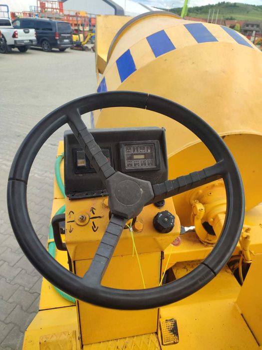 Autobetoniera, malaxor beton mobil Carmix One