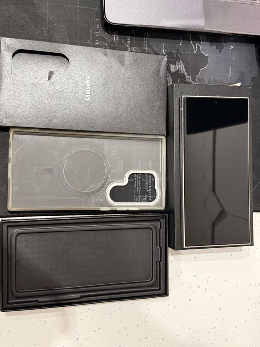 Samsung Galaxy S24 Ultra 5G 128gb 12 GB RAM