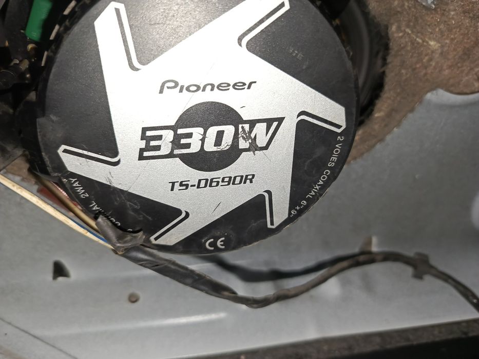 Колонки овальные пионеры