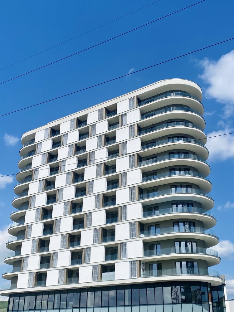 Apartament 3 camere/ 77 mp/ West Peak/ Zona Vivo