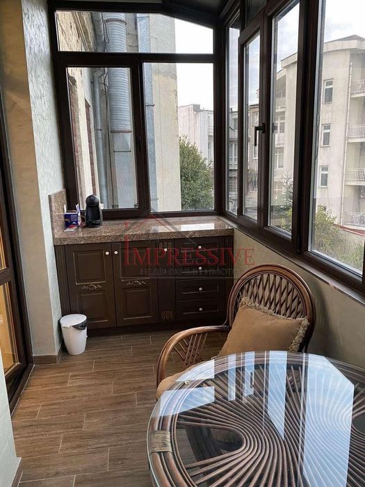 Дава се под наем Тристаен апартамент в Варна, Гръцка махала - 74 кв.м за 765 € - Снимка #5