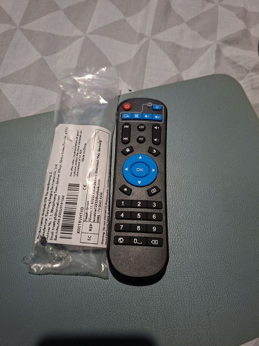 Универсални дистанционни. Smart air с микрофон.