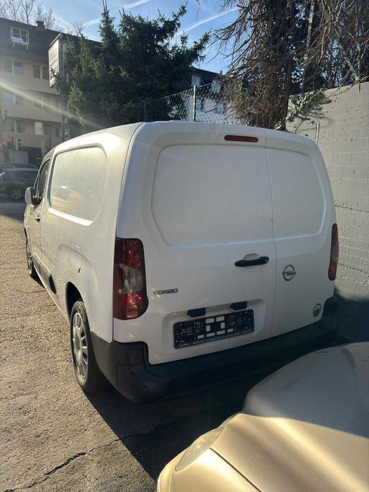 Vand Opel Combo Germania