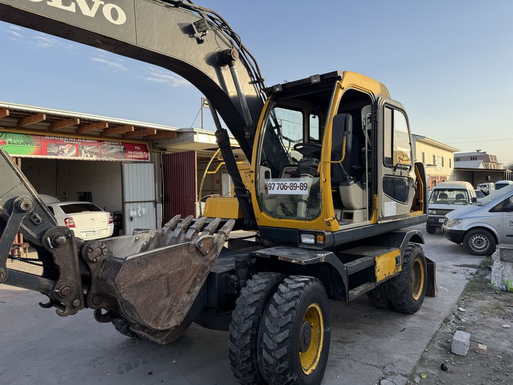 Srochno ekskivator sotiladi 135