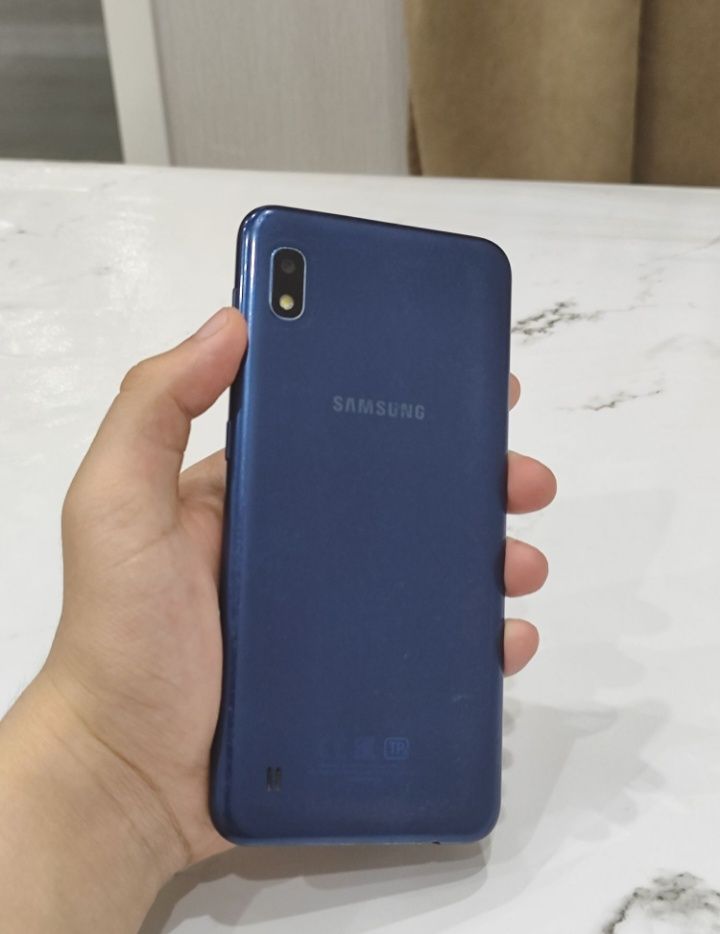 Samsung galaxy A10