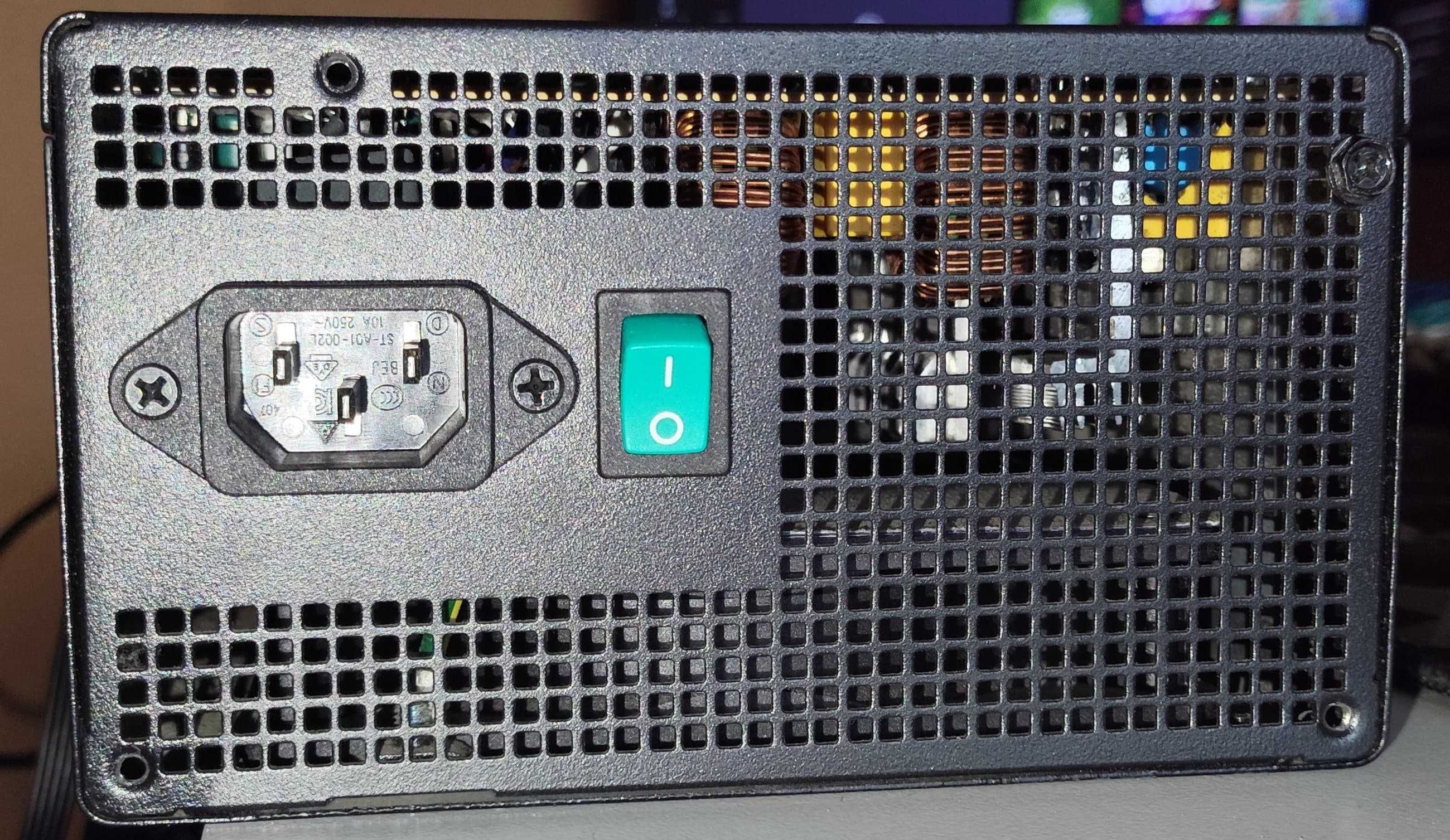 Блок питания DEEPCOOL PK700D, торг уместен.
