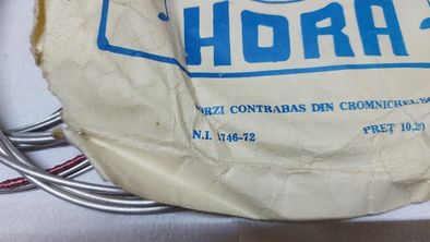 Set 4 corzi contrabas vintage noi noute HORA 1972 , stare perfecta .