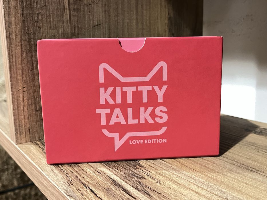 Игра Kitty Talks: Love edition