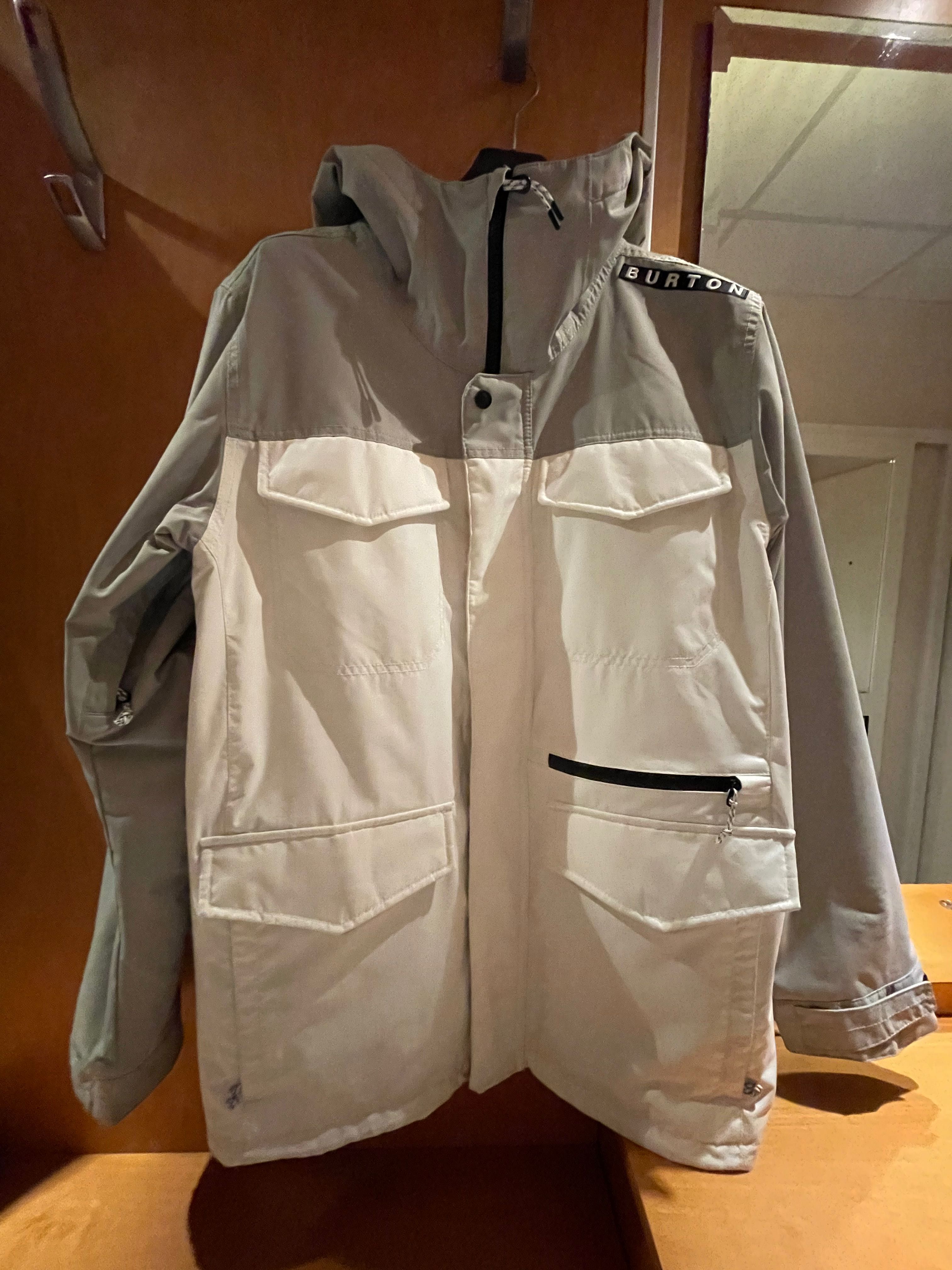 Burton Covert Jacket 2L size L