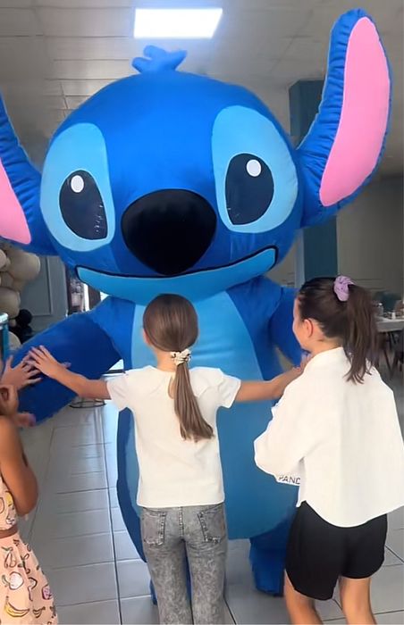 Изненада със голям Стич