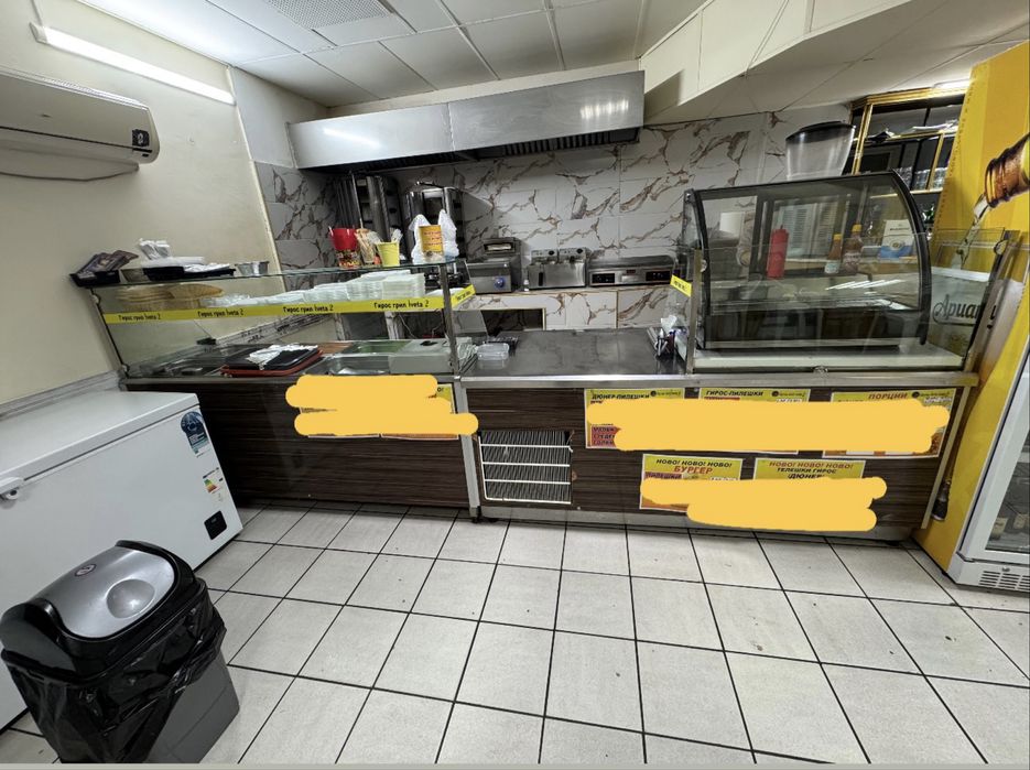 Хладилна витрина и бен мари