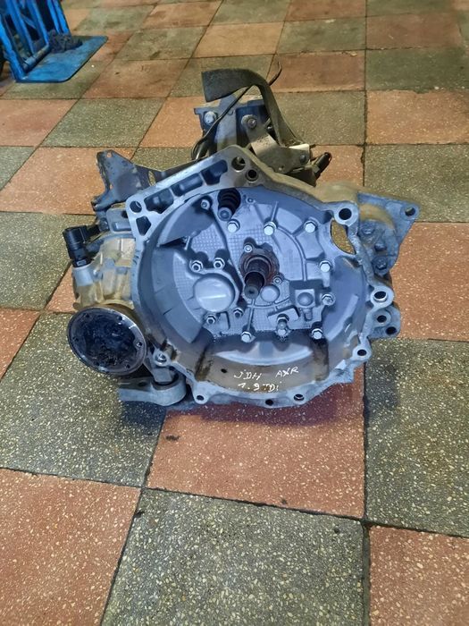 Cutie viteze manuala 5 trepte skoda octavia 1 1.9tdi axr Volkswagen go