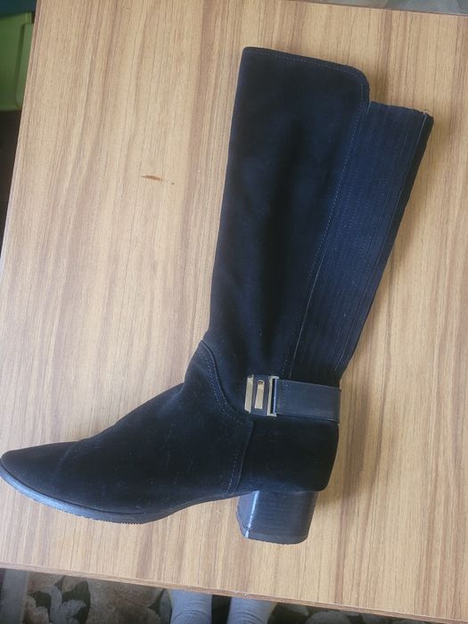 Продам сапоги замша