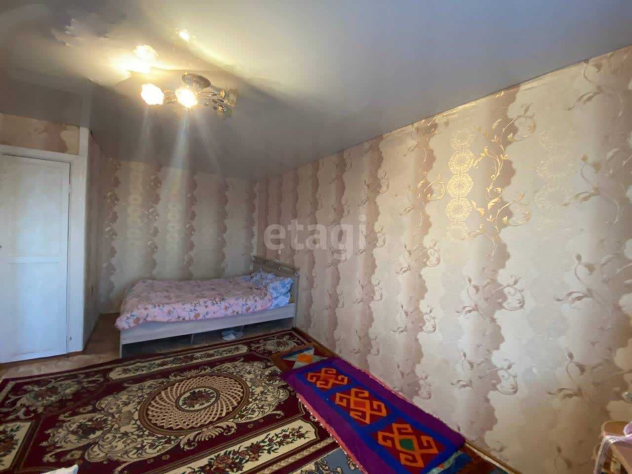 Продам 1-а комн кв-ру в 16 мкр. на 5 этаже