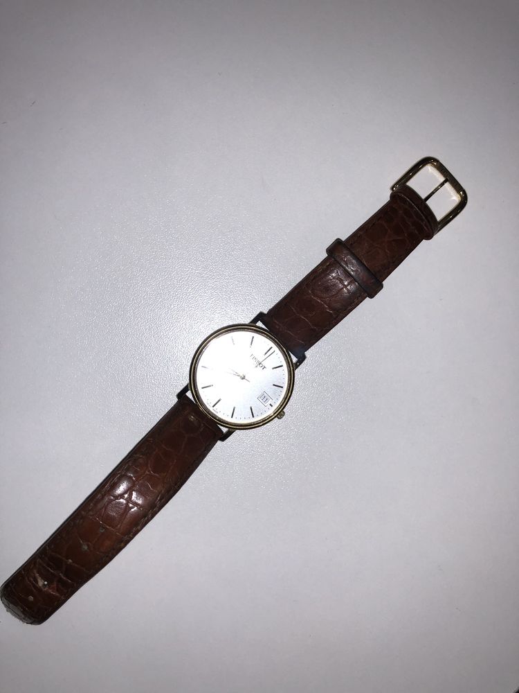 В продаже мужские часы Tissot 1853