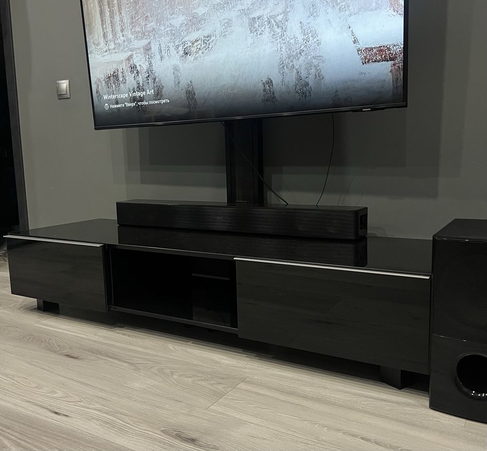 Тумба для TV с кроштейном