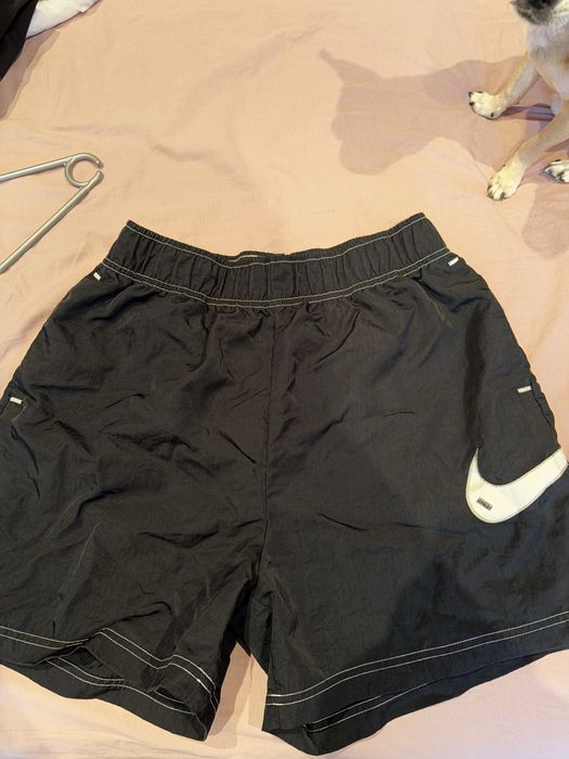 Дамски къси гащи Nike