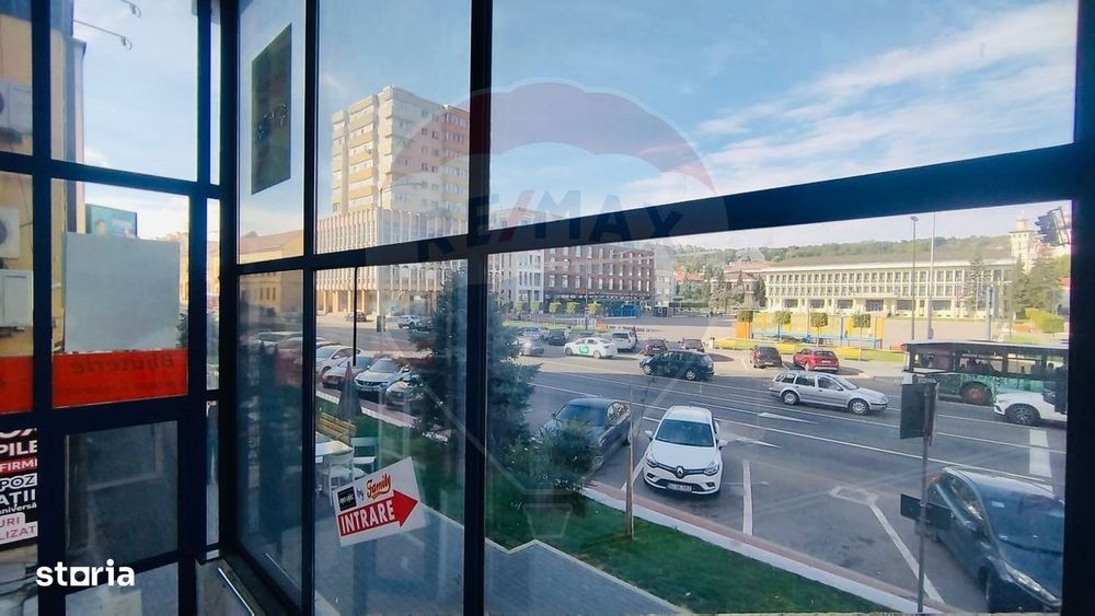 SPAȚIU DE ÎNCHIRIAT ultracentral ,Zalău -Galeriile Meseș  220.69 mp