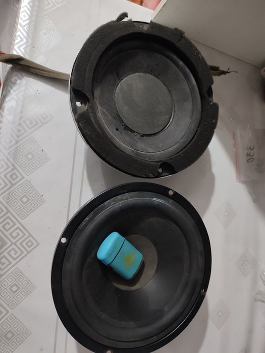 Продам динамики по 10