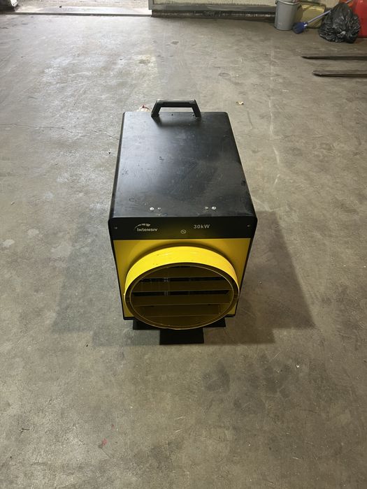 Vand aeroterma 30 kw 400v