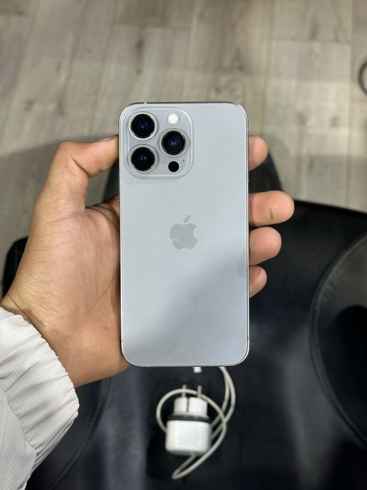 Iphone 12  256gb 16pro korpusda