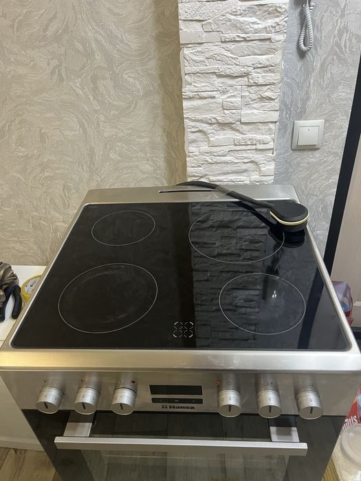 Электрическая плита