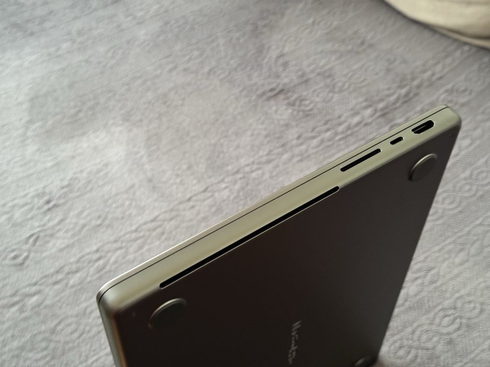Като Нов 14’Macbook Pro 14/M3 Pro/2024/18GB LPDDR5/512GB SSD/
