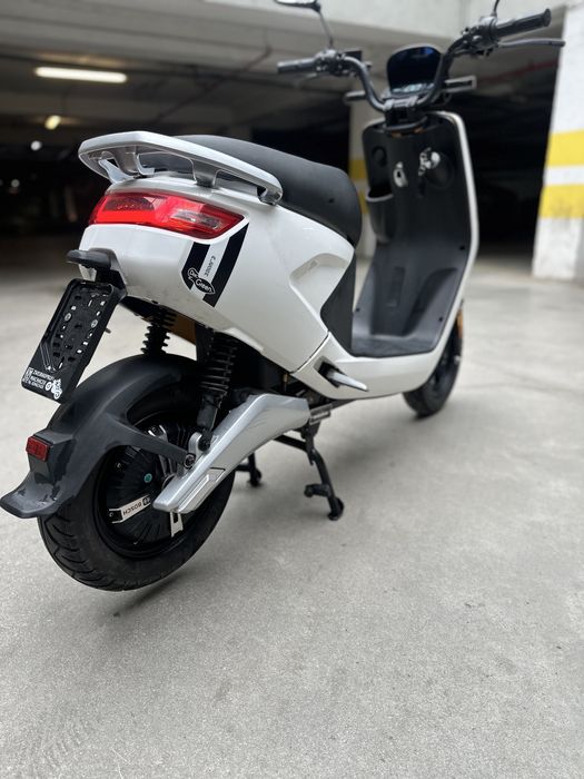 Scuter electric Alegra motor Bosch 2021 1150EURO