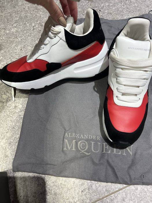 Adidasi Alexander McQueen