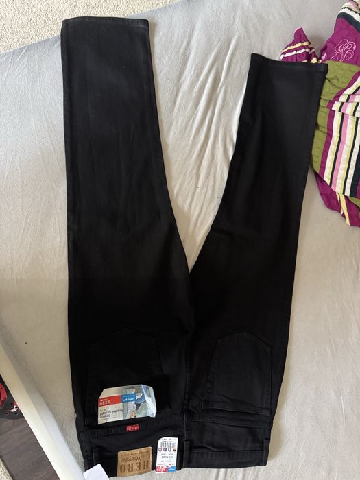 Blugi Wrangler w34 L30