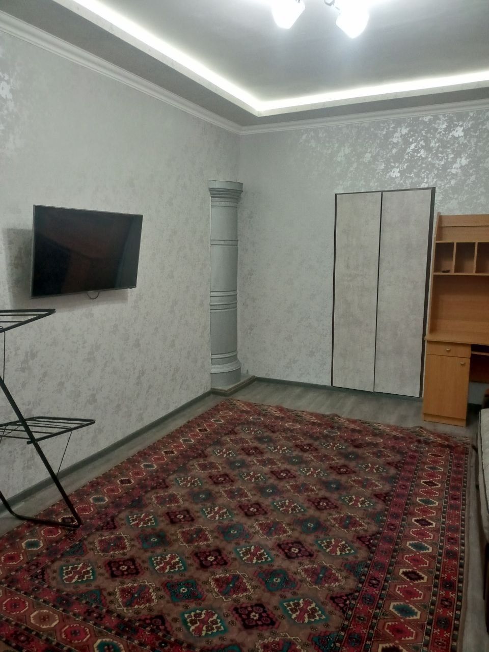 Uzbum sevarniy vakzal 1 xona