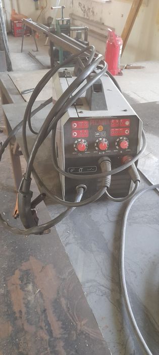 Сварочный аппарат